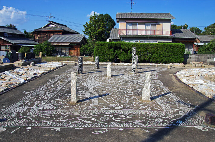 犬島「家プロジェクト」石職人の家跡