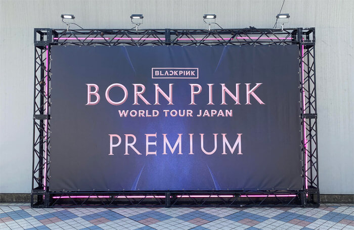 【BLACKPINK】BORN PINK（WORLD TOUR JAPAN）PREMIUMの看板