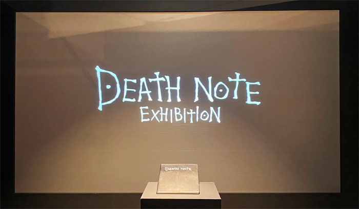 デスノートの原画展「DEATH NOTE EXHIBITION」in 大阪会場に展示されている「DEATH NOTE 」と映像作品